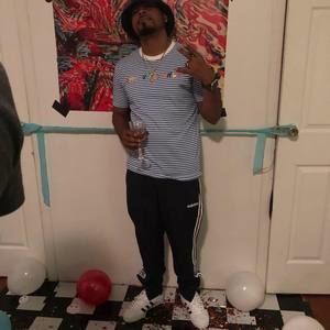 Meet your Posher, Jason